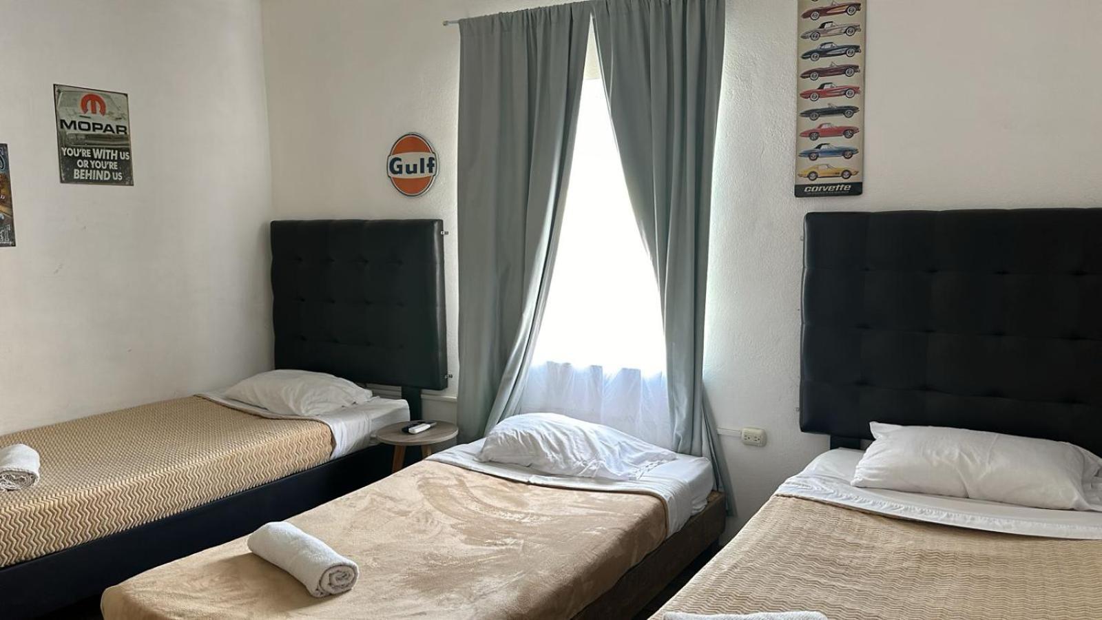 Suites Apodaca Eksteriør billede